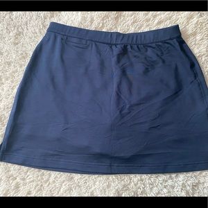 Adidas skort size 8